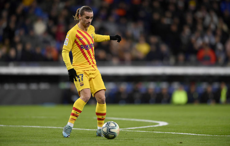  纽卡斯尔绝杀热刺挺进欧冠区  